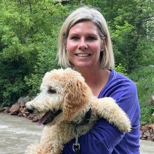 Meet your Posher, April